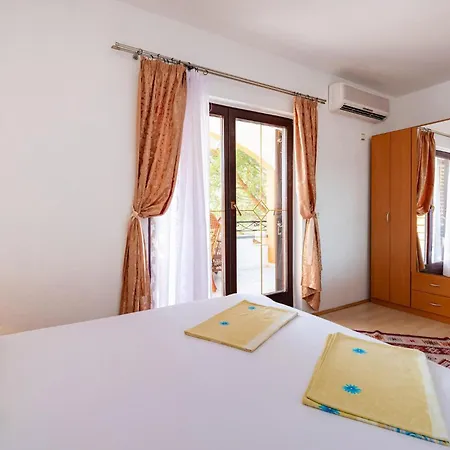1 Bedroom In * Rovanjska
