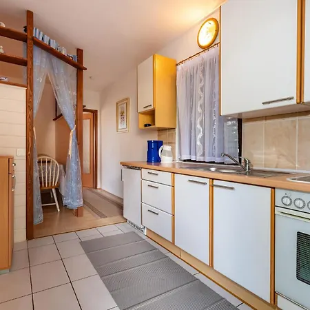 1 Bedroom In アパート *