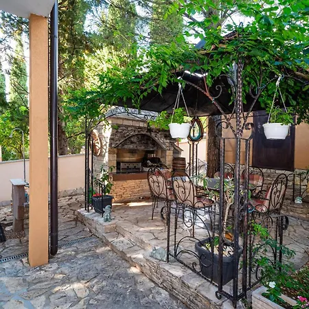Appartement 1 Bedroom In Rovanjska