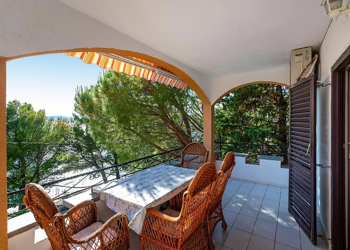 1 Bedroom In Apartmán Rovanjska